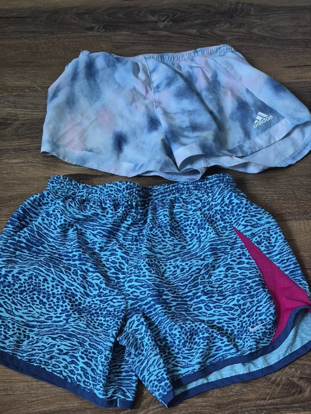 LOT OF 4 Girls Athletic Running Shorts Adidas Nike Champion Reebok L / XL 12-16